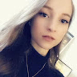 Meet your Posher, Corinne